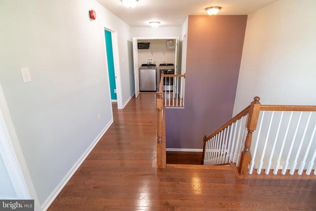 29 N TOMPKINS SQ, Downingtown, PA 19335