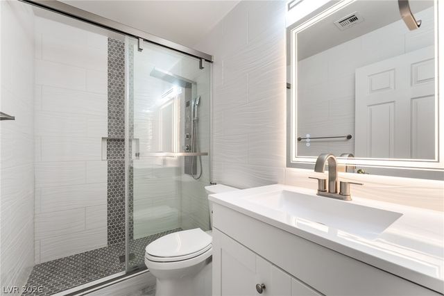 9077 Glasbury Court, Las Vegas, NV 89123