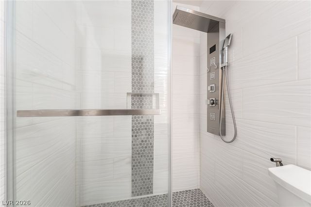 9077 Glasbury Court, Las Vegas, NV 89123