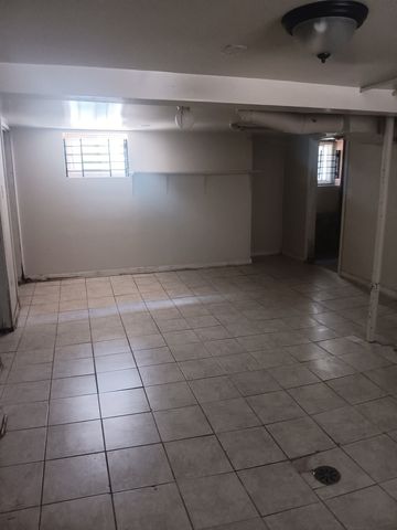 3033 W 54th Street, Chicago, IL 60632