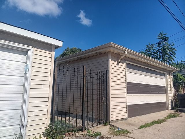 3033 W 54th Street, Chicago, IL 60632