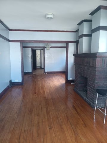 3033 W 54th Street, Chicago, IL 60632
