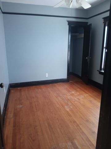 3033 W 54th Street, Chicago, IL 60632