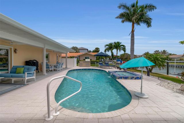 524 HORNBLOWER LANE, Longboat Key, FL 34228