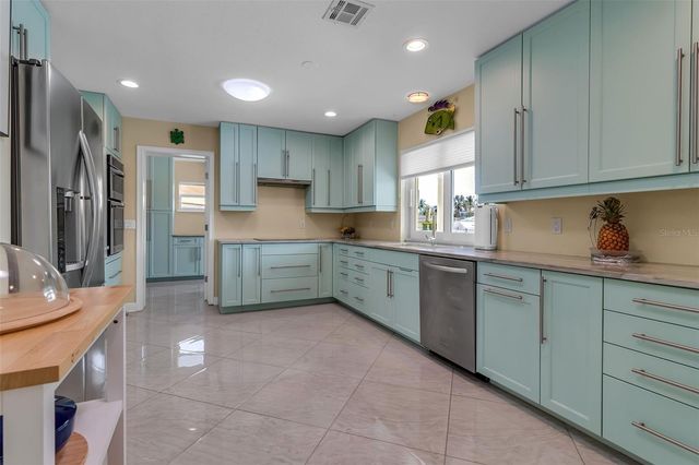 524 HORNBLOWER LANE, Longboat Key, FL 34228