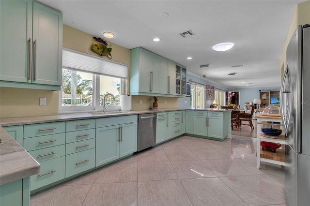 524 HORNBLOWER LANE, Longboat Key, FL 34228