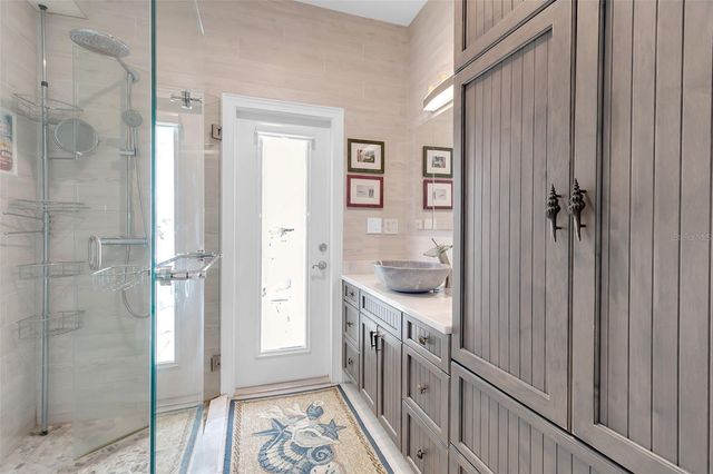 524 HORNBLOWER LANE, Longboat Key, FL 34228