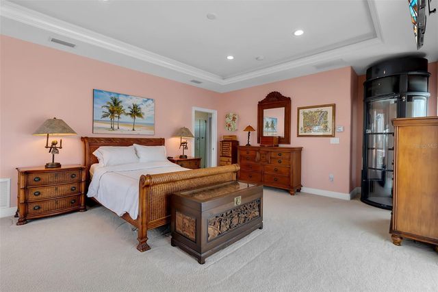 524 HORNBLOWER LANE, Longboat Key, FL 34228