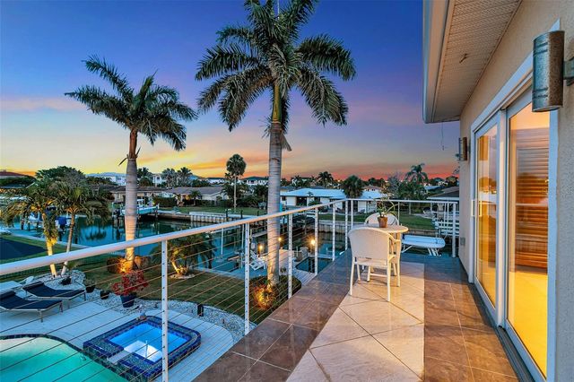 524 HORNBLOWER LANE, Longboat Key, FL 34228