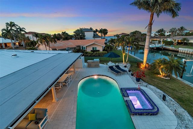 524 HORNBLOWER LANE, Longboat Key, FL 34228