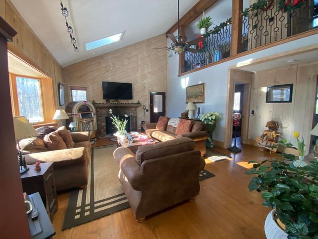 239 Valley View Road, Dover, VT 05356