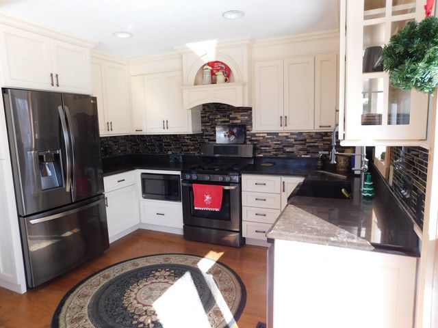 239 Valley View Road, Dover, VT 05356