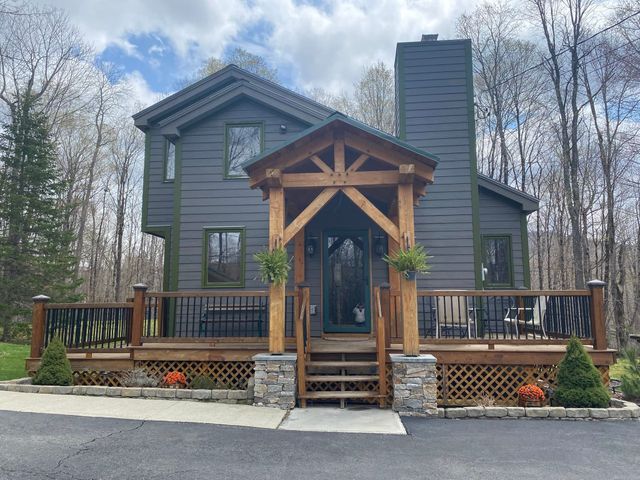 239 Valley View Road, Dover, VT 05356