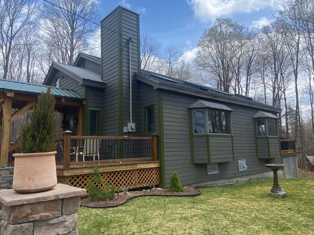 239 Valley View Road, Dover, VT 05356