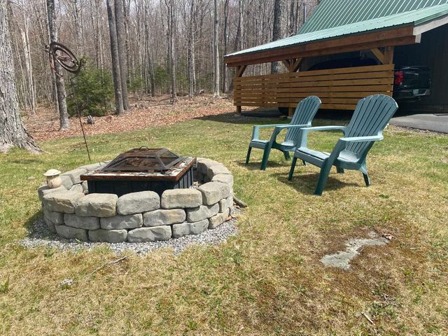 239 Valley View Road, Dover, VT 05356