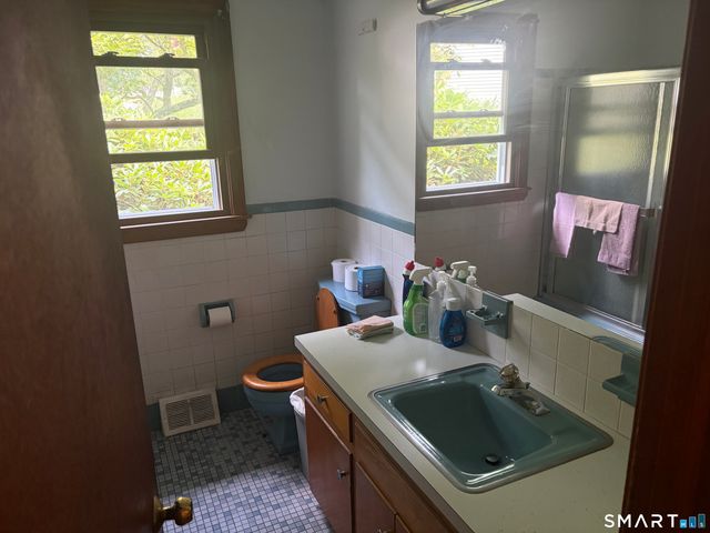 49 Rock Pasture Road, Branford, CT 06405