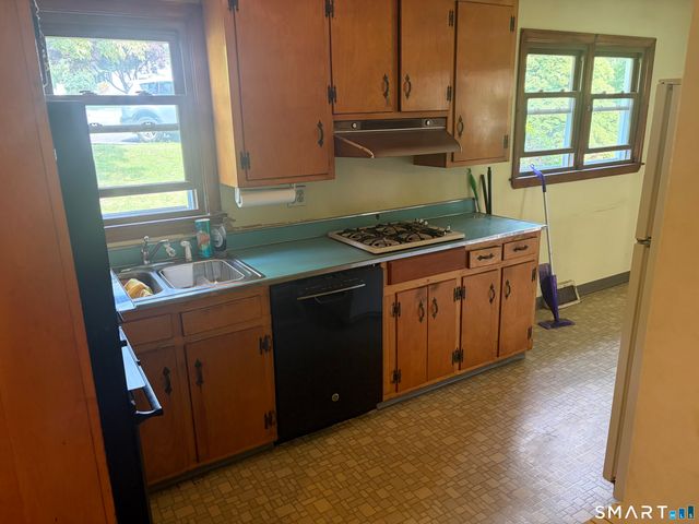 49 Rock Pasture Road, Branford, CT 06405