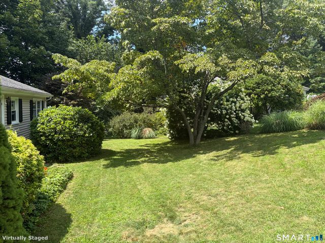 49 Rock Pasture Road, Branford, CT 06405