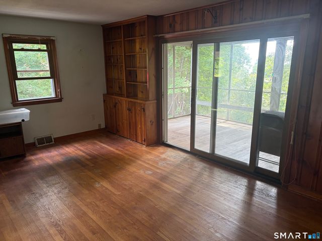 49 Rock Pasture Road, Branford, CT 06405