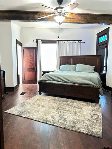 500 W Main, Mt Vernon, TX 75457