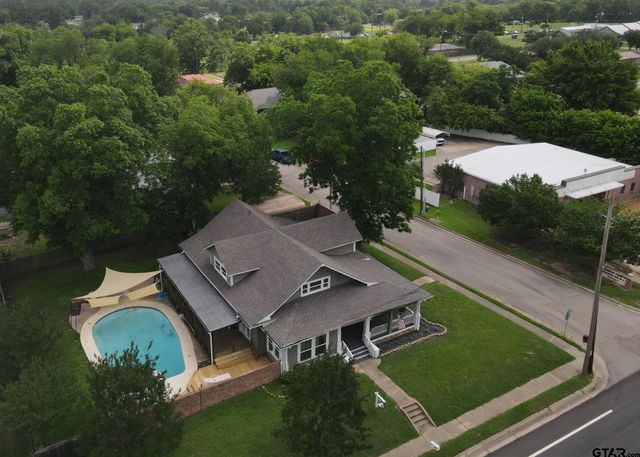 500 W Main, Mt Vernon, TX 75457