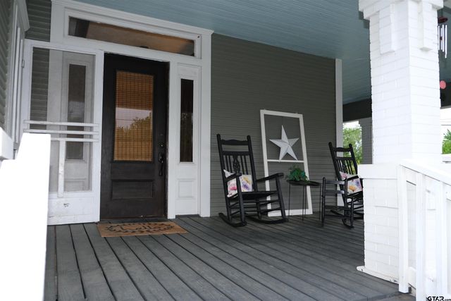 500 W Main, Mt Vernon, TX 75457