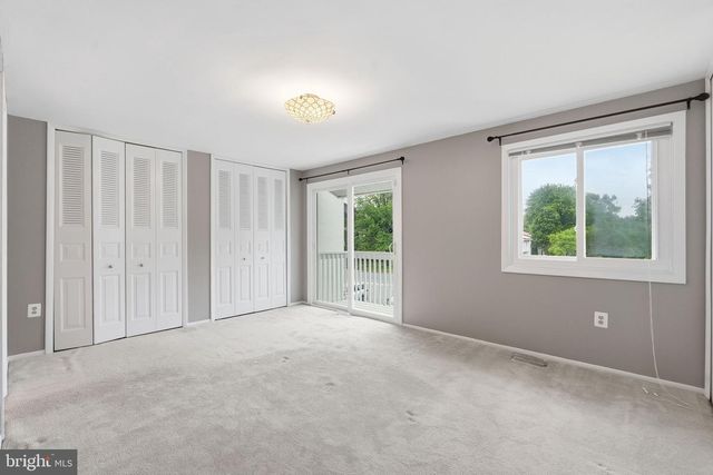 3 CAROLINA CT, Sterling, VA 20164