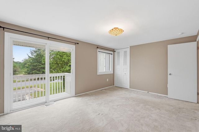 3 CAROLINA CT, Sterling, VA 20164