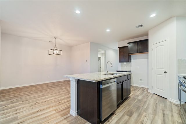 1337 Alexandra Park, Corpus Christi, TX 78415