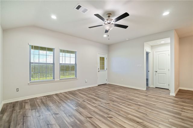 1337 Alexandra Park, Corpus Christi, TX 78415