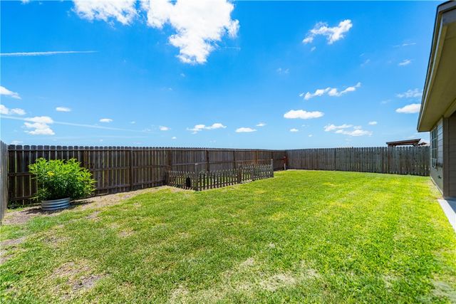 1337 Alexandra Park, Corpus Christi, TX 78415