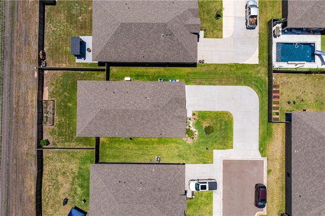 1337 Alexandra Park, Corpus Christi, TX 78415
