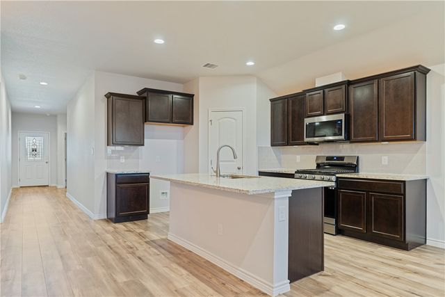 1337 Alexandra Park, Corpus Christi, TX 78415