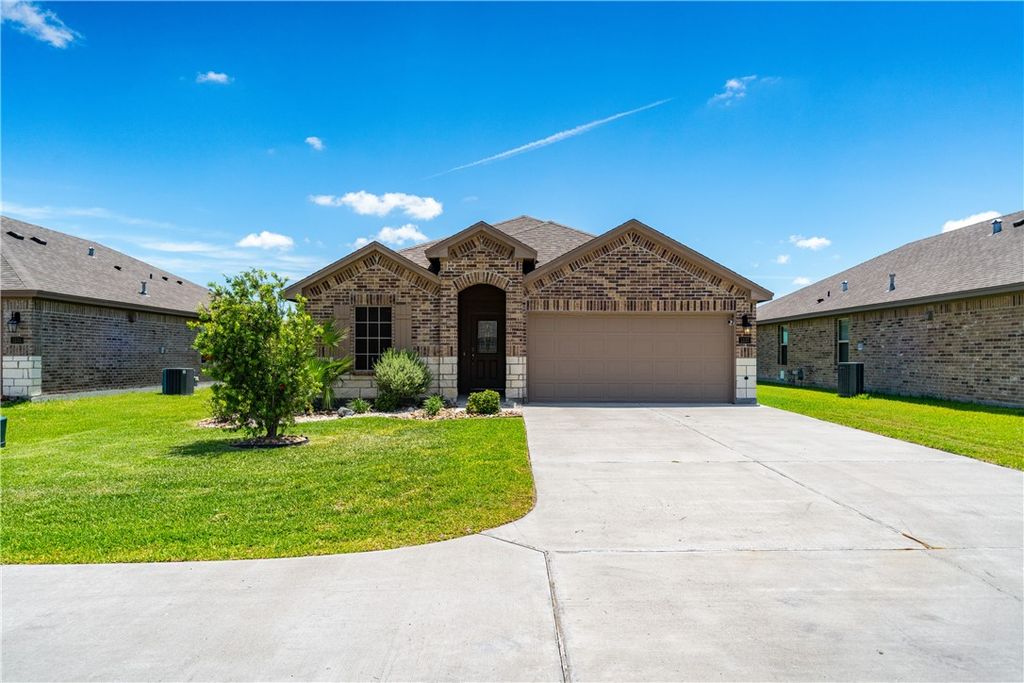 1337 Alexandra Park, Corpus Christi, TX 78415 — photo 2