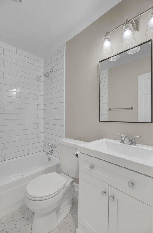 Image 15 of property listing at 3491 Patton Avenue, Johns Island, SC 29455