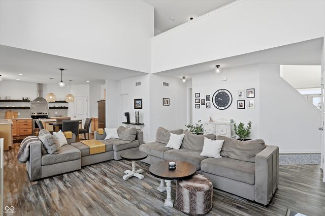 3480 Billingsly Road, Greenwood, IN 46143