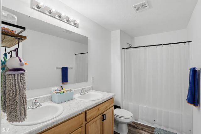 3480 Billingsly Road, Greenwood, IN 46143
