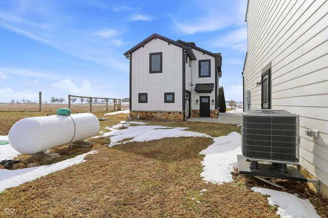 3480 Billingsly Road, Greenwood, IN 46143