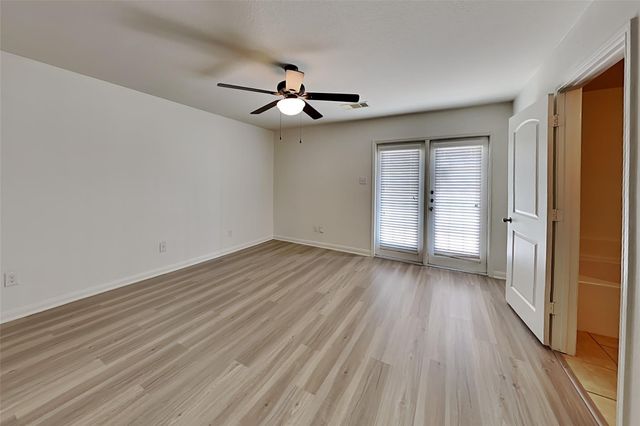 22431 Bauer Canyon Drive, Hockley, TX 77447
