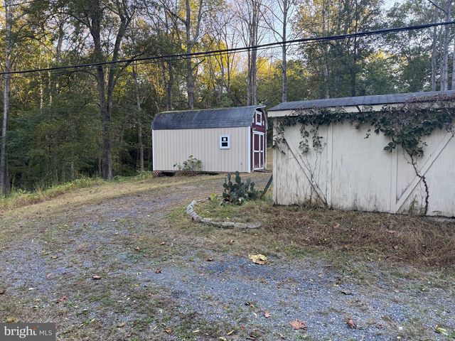 272 JUNIPER DR, Front Royal, VA 22630