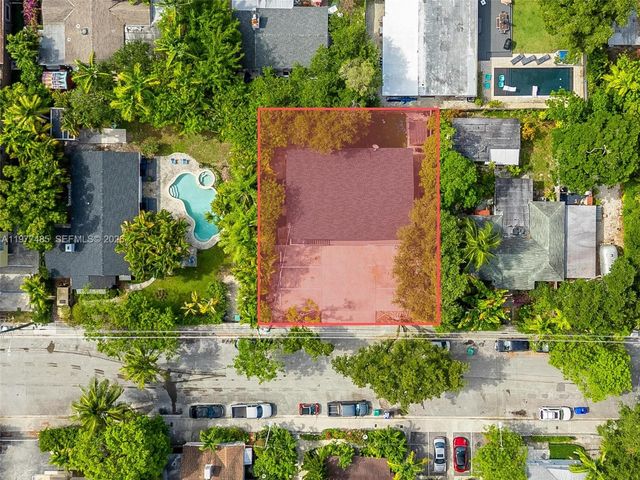 661 NE 61st St, Miami, FL 33137