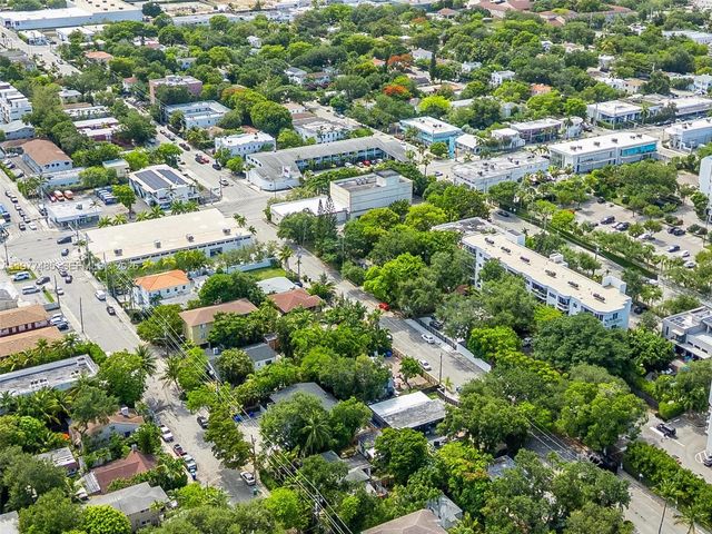 661 NE 61st St, Miami, FL 33137