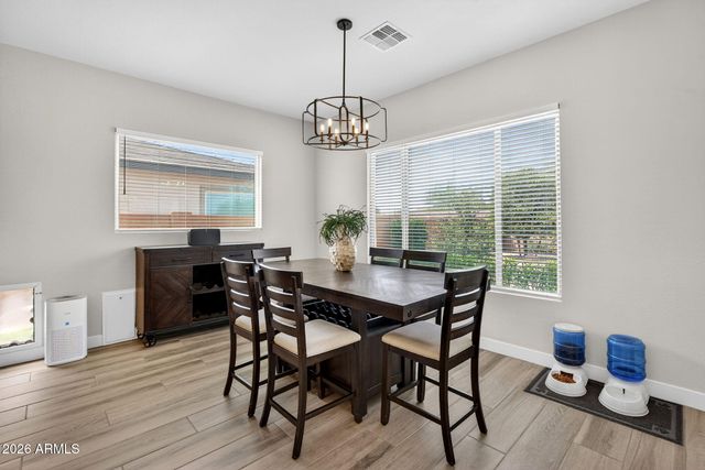 10364 E THATCHER Avenue, Mesa, AZ 85212