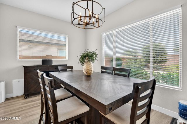 10364 E THATCHER Avenue, Mesa, AZ 85212