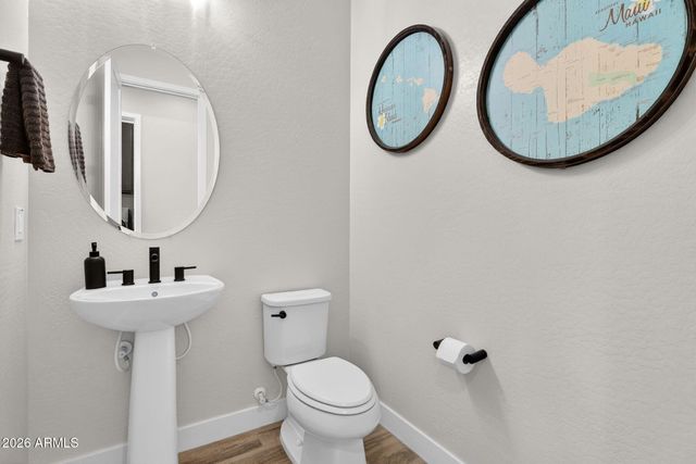 10364 E THATCHER Avenue, Mesa, AZ 85212