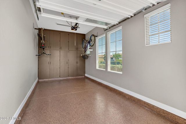 10364 E THATCHER Avenue, Mesa, AZ 85212