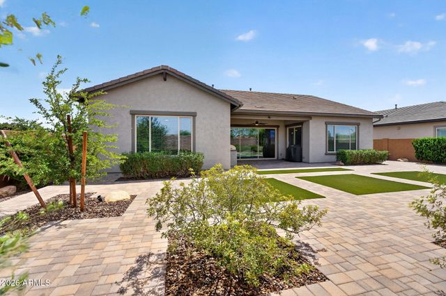 10364 E THATCHER Avenue, Mesa, AZ 85212