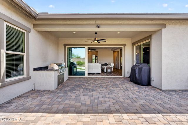 10364 E THATCHER Avenue, Mesa, AZ 85212