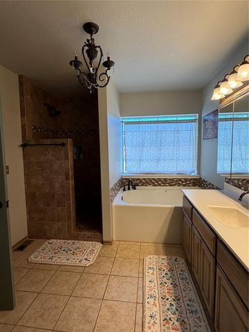 3516 NW 6th Street, Newcastle, OK 73065