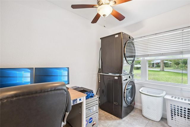 1909 FERN CIRCLE, Orlando, FL 32803